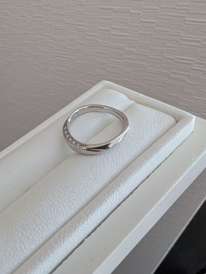 ［美品］俄 niwaka 凛 Pt950 プラチナ ダイヤ リング 8号