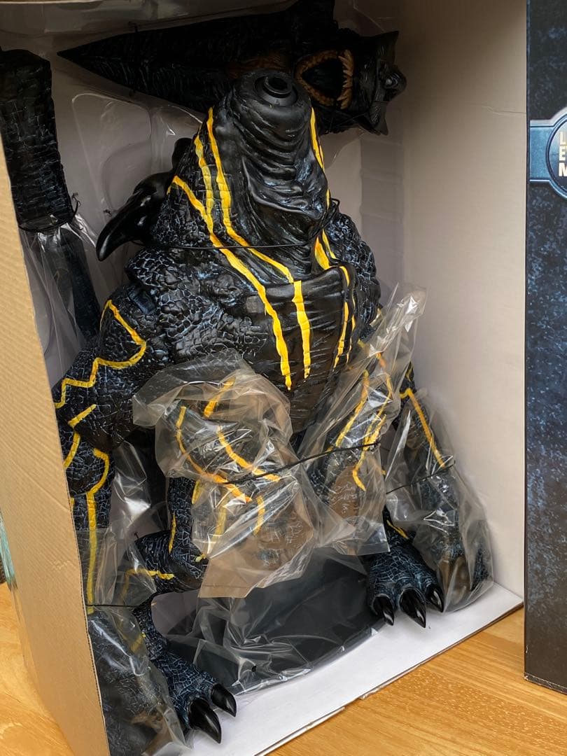 パシフィック・リム 18インチDXアクションフィギュア ナイフヘッド カイジュウ