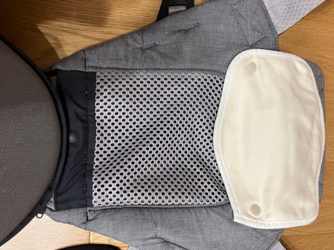 ミキハウス抱っこ紐　ベビーキャリア