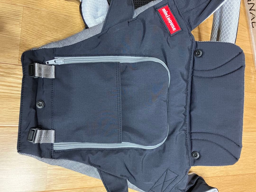 ミキハウス抱っこ紐　ベビーキャリア