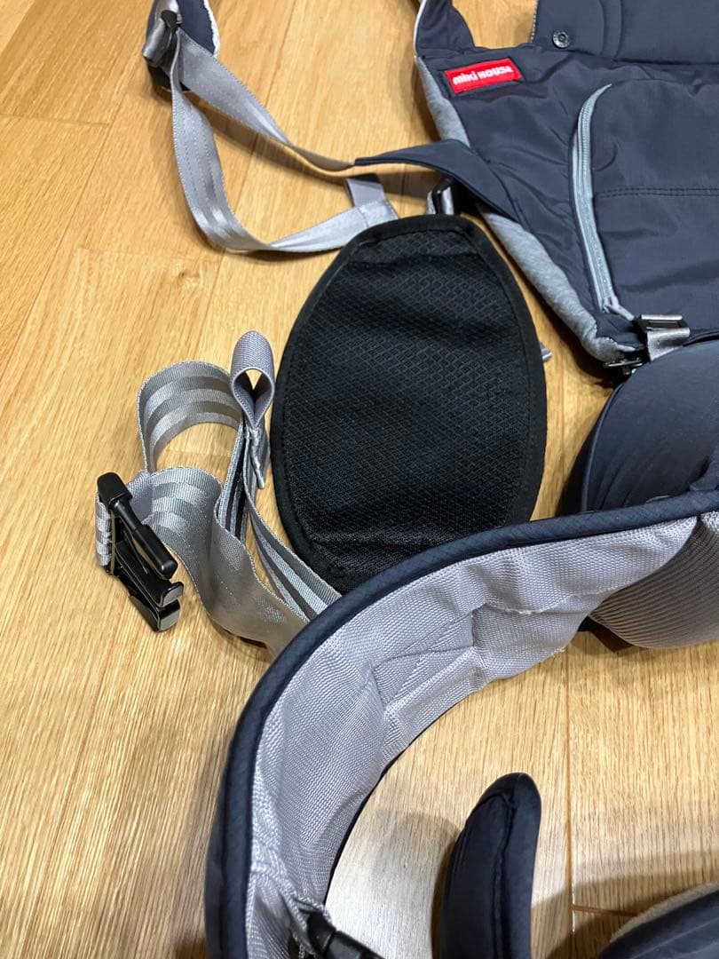 ミキハウス抱っこ紐　ベビーキャリア