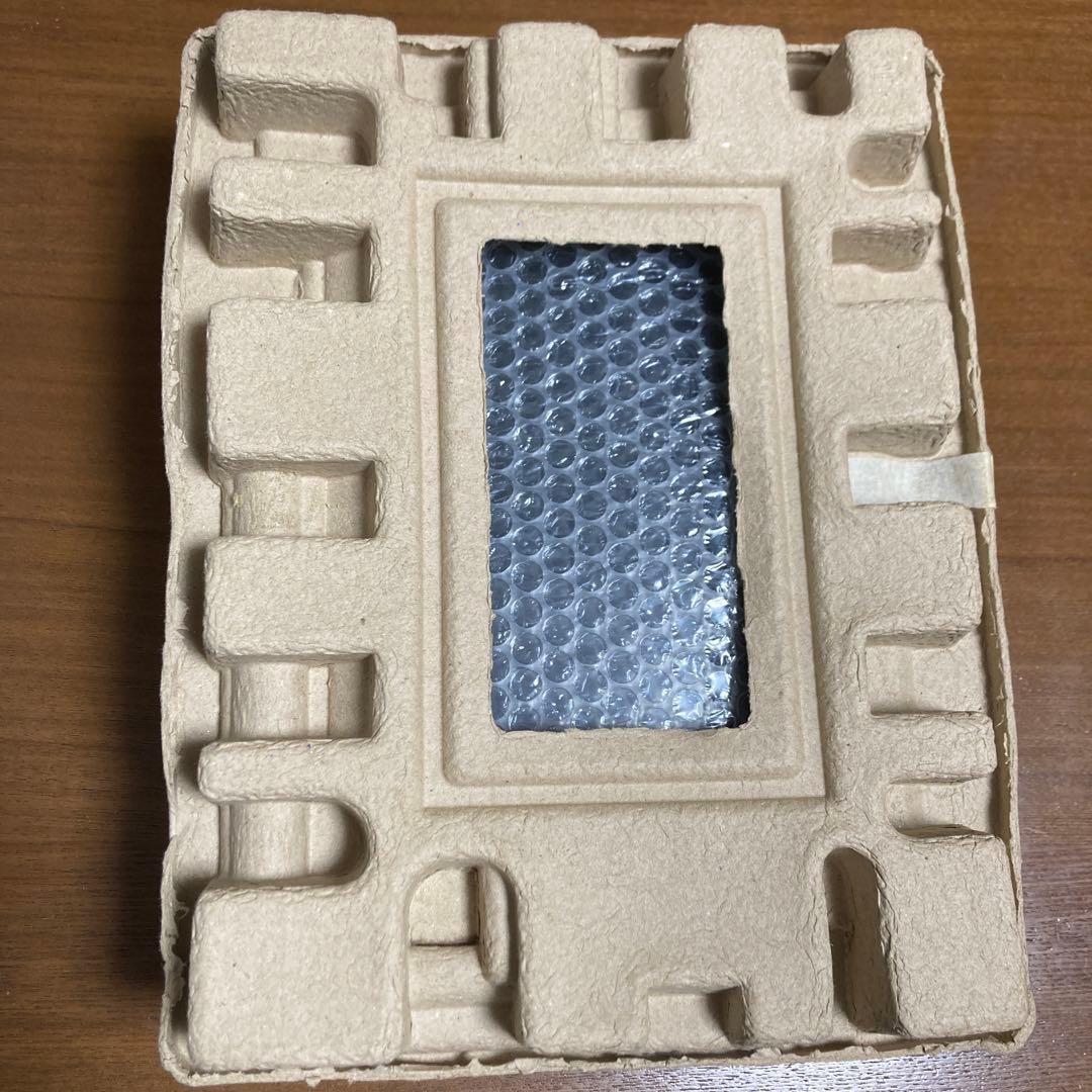 UN-10E5-W プライベート・ビエラ ポータブルテレビ