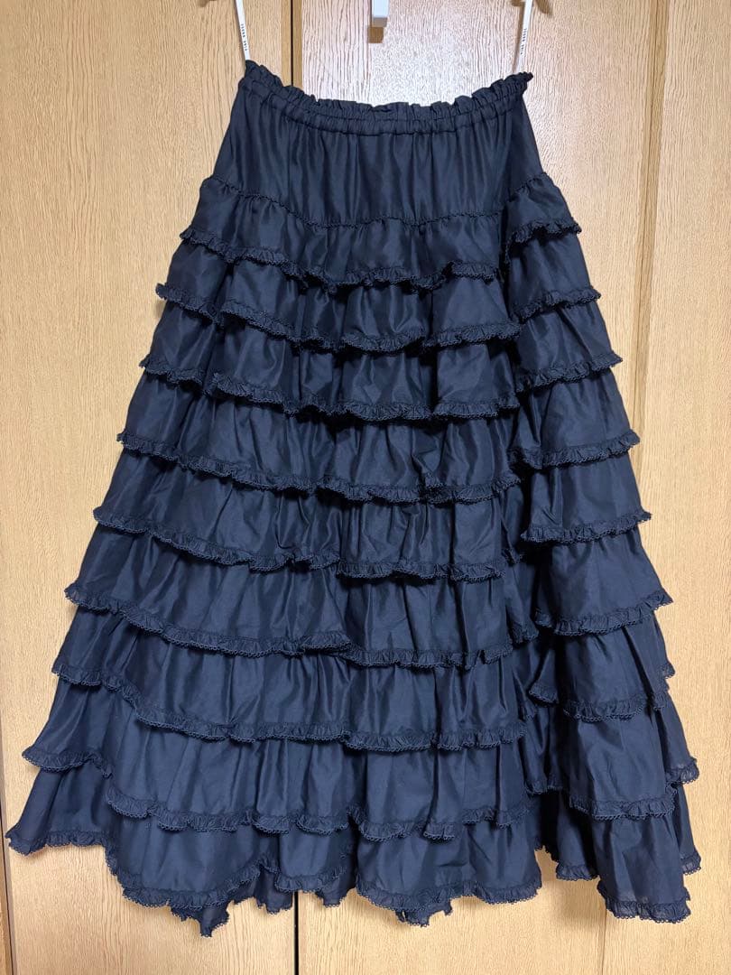 【未使用】ピンクハウス　豪華段々スカート　黒