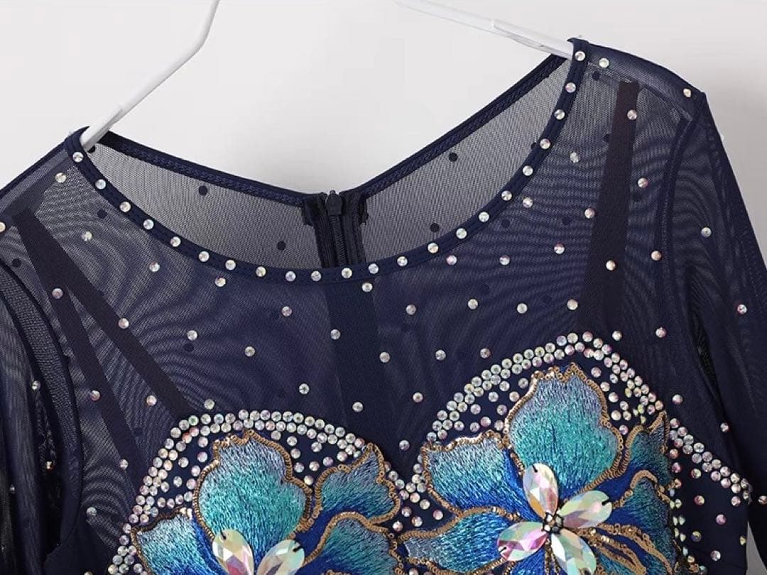 豪華衣装✨スタンダードドレス✨競技会・デモ・発表会にオススメ！