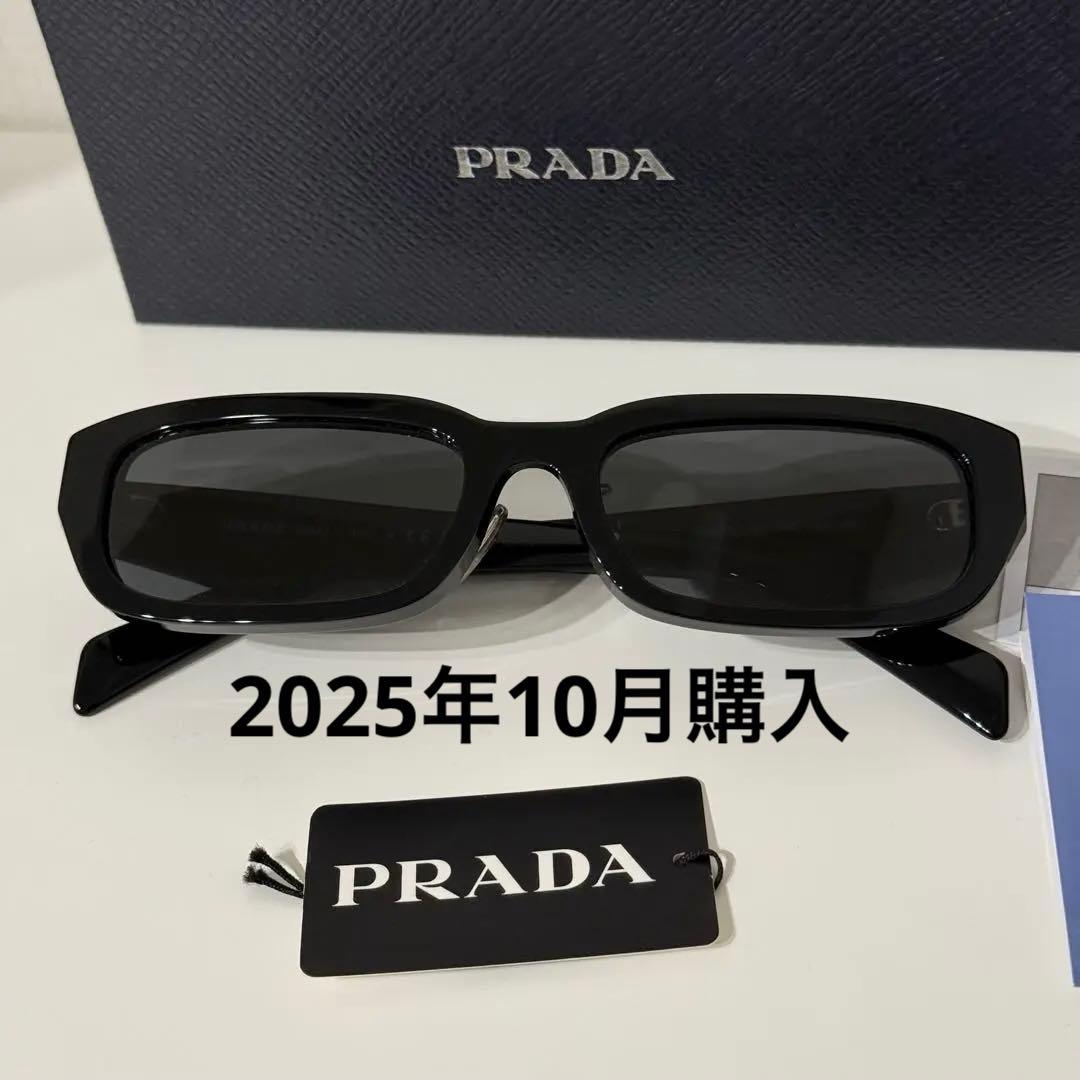 【大幅値下げ】PRADA ブラック スクエア サングラス　付属品完備