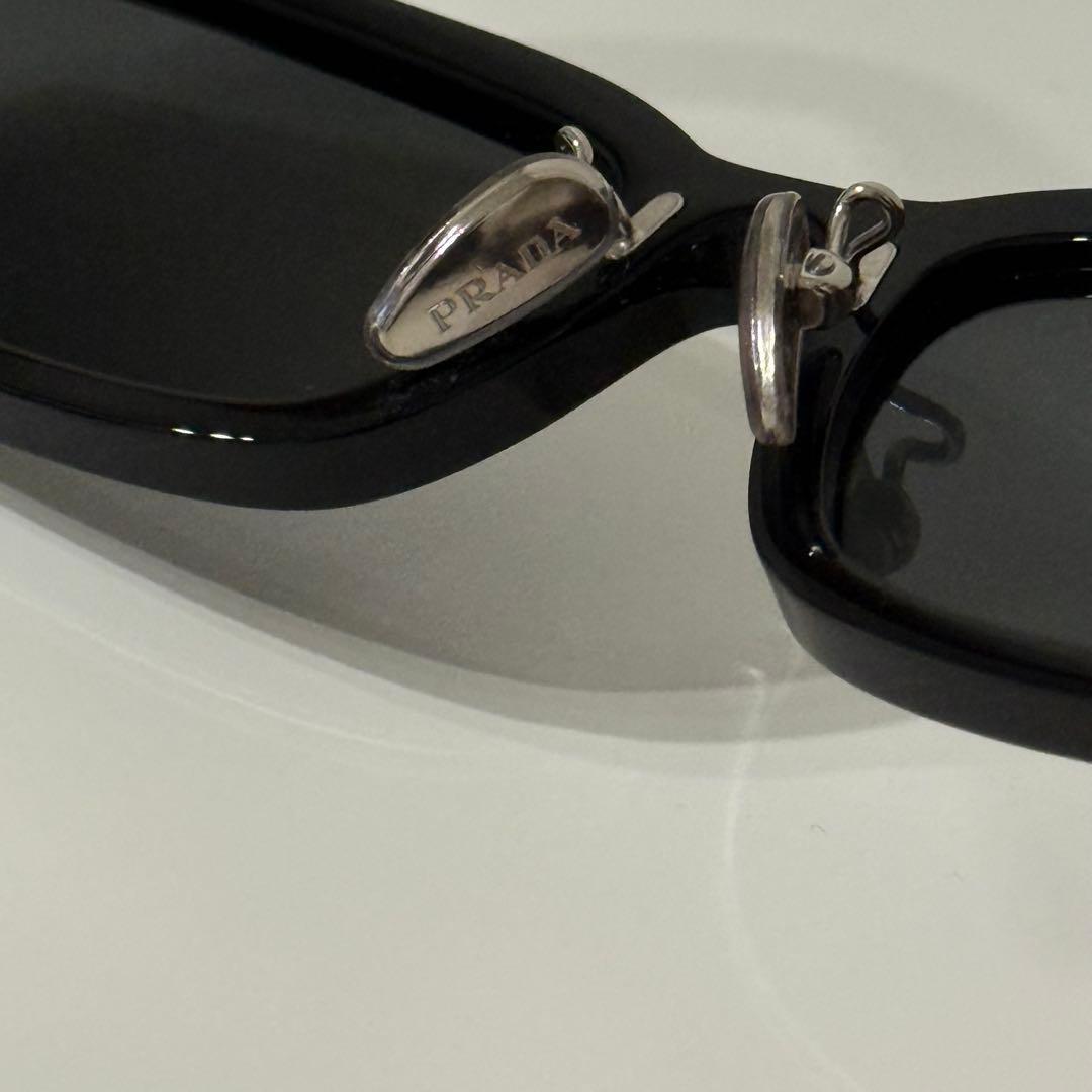 【大幅値下げ】PRADA ブラック スクエア サングラス　付属品完備