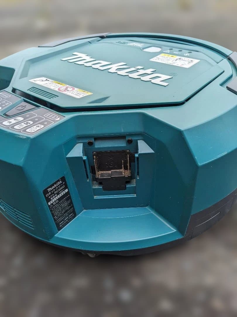 Makita ロボット掃除機 RC200D ※バッテリーなし