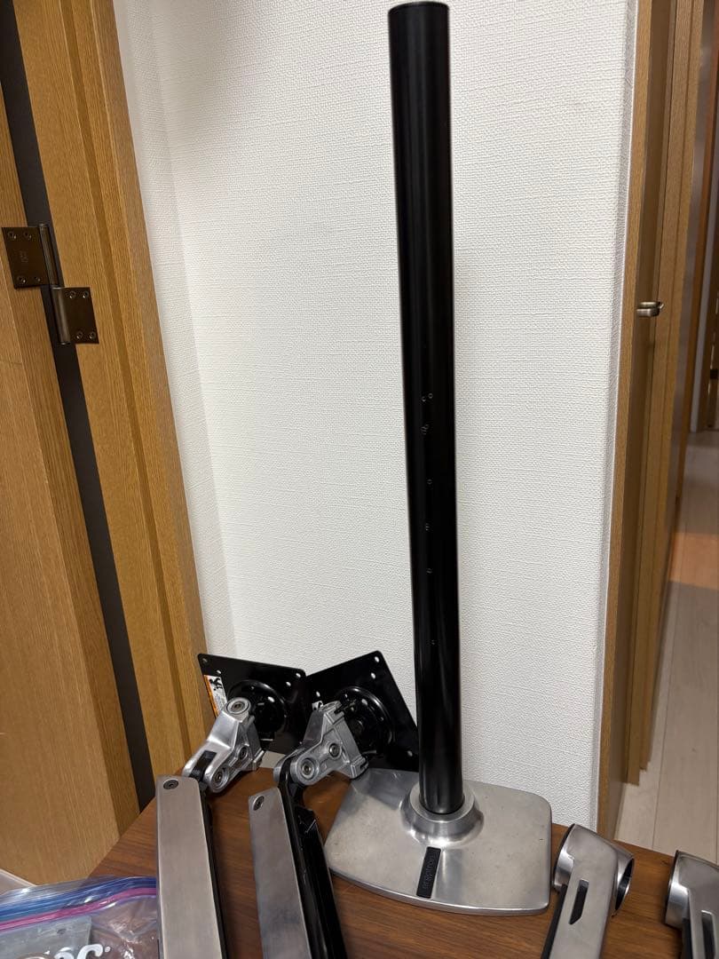 エルゴトロン LXデュアル デスク マウント アーム スタッキング