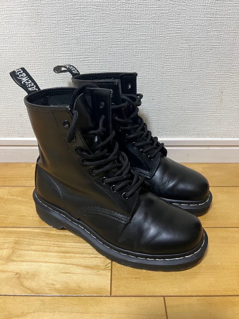 Dr. Martens ドクターマーチン 8ホールブーツ ブラック