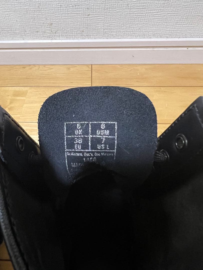 Dr. Martens ドクターマーチン 8ホールブーツ ブラック