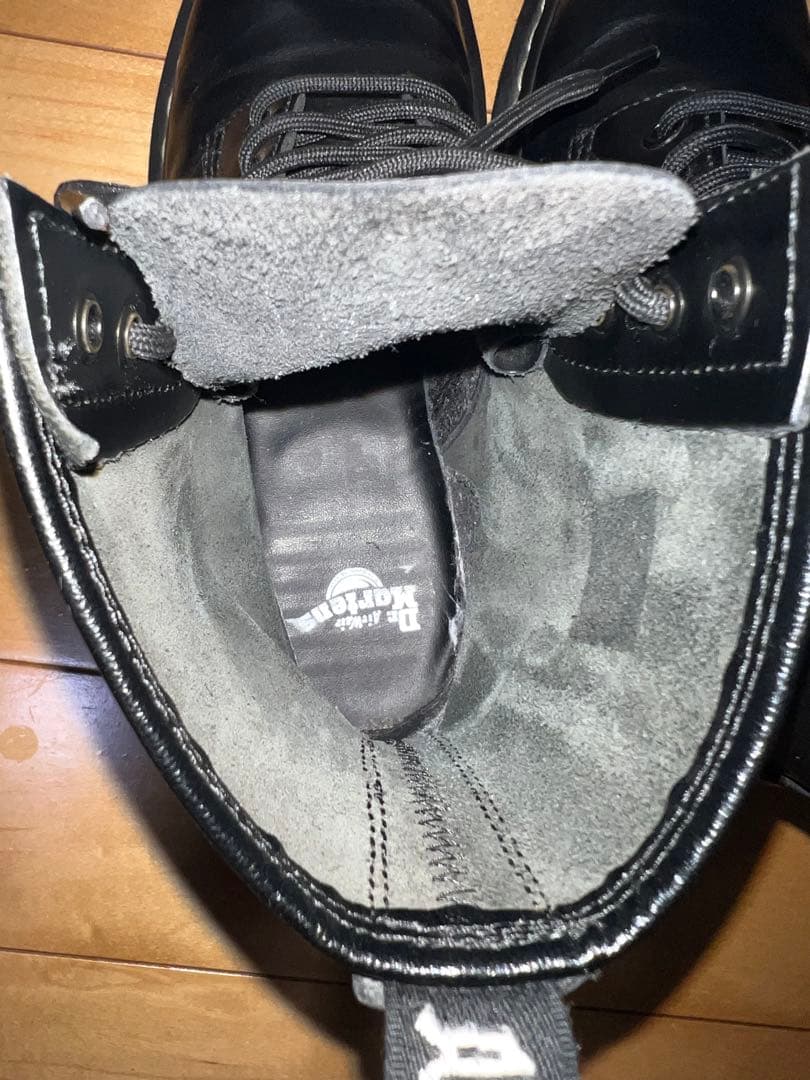 Dr. Martens ドクターマーチン 8ホールブーツ ブラック