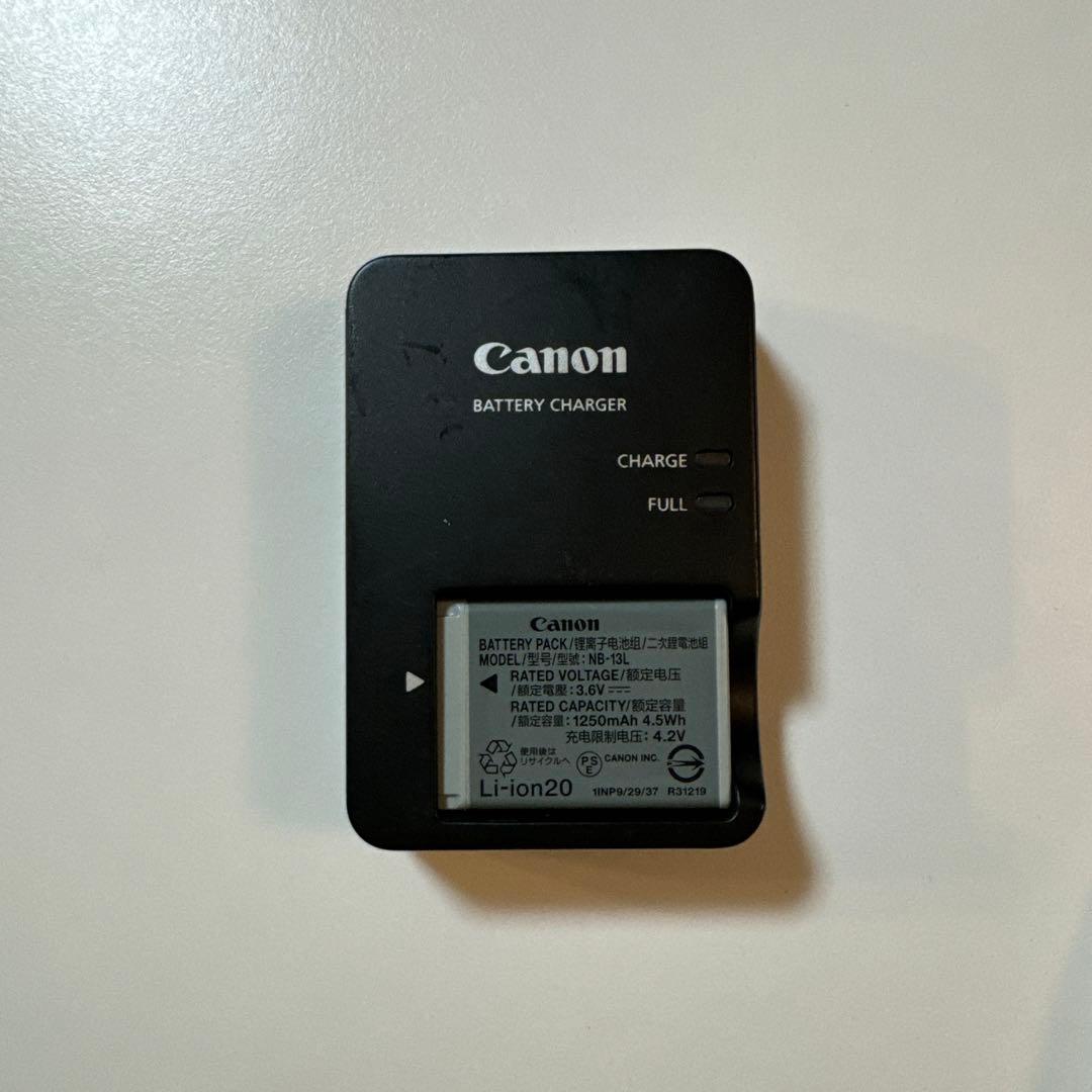 Canon PowerShot SX740 (カバー、32GbのSDカード付き)