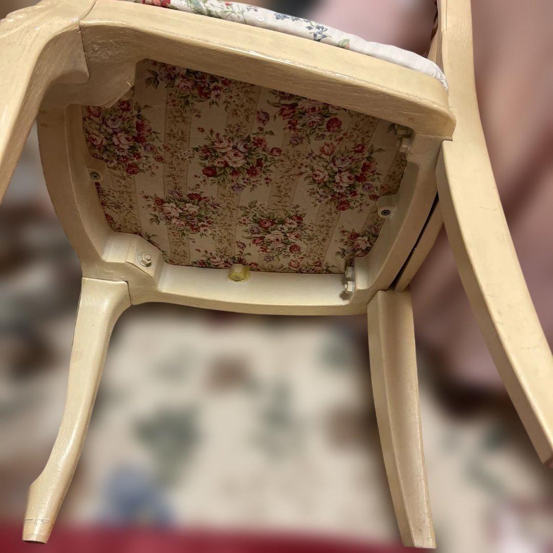 Chi　ロココ調椅子　彫刻装飾　バラ布座面 ヨーロピアン　アンティーク椅子