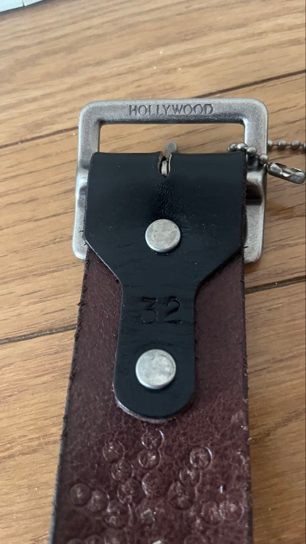 新品！試着のみ！HOLLYWOOD スタッズ付きレザーベルト 32