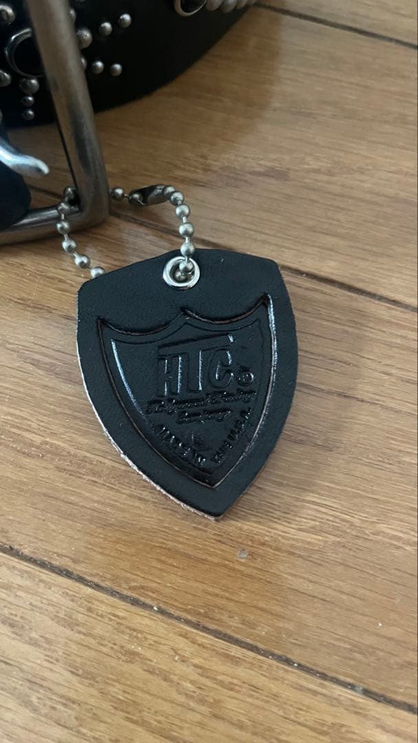 新品！試着のみ！HOLLYWOOD スタッズ付きレザーベルト 32