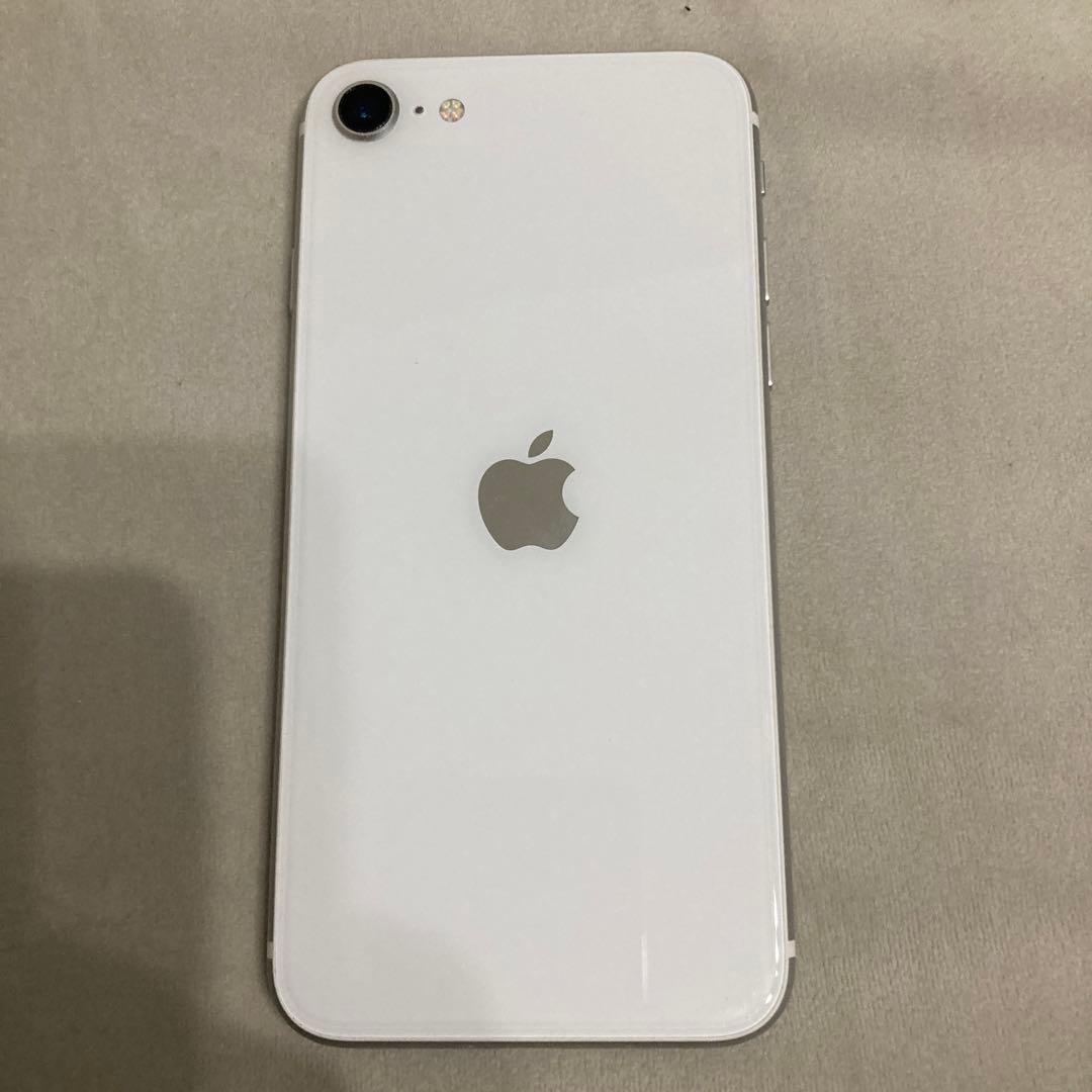 iPhone SE シルバー本体