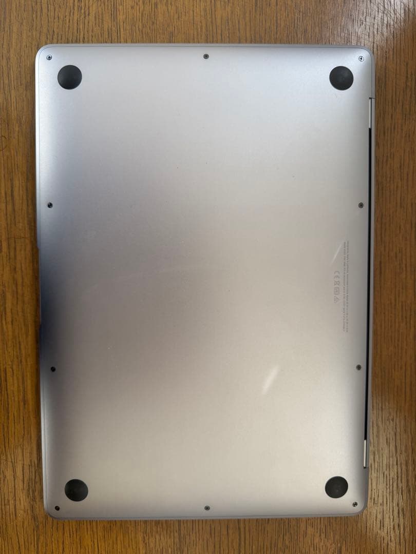 Apple MacBook Air (M1, 2020) 本体 512gb