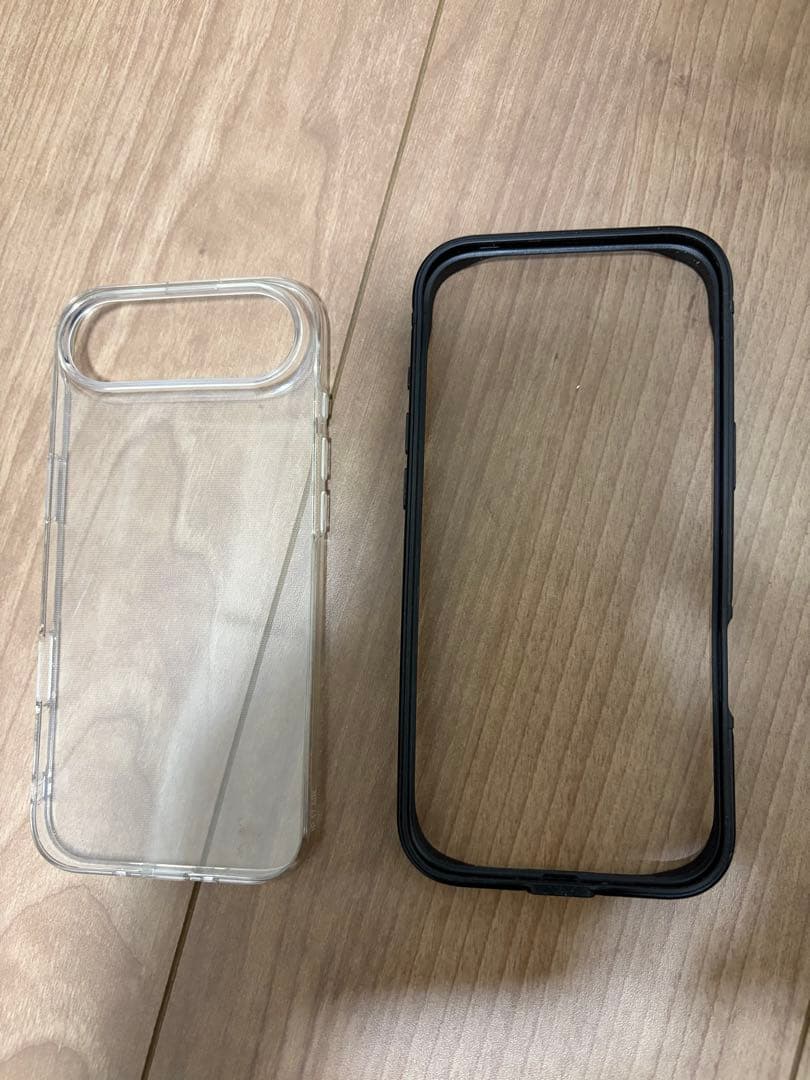 iPhone air スペースブラック　256GB 美品 ケース2個付き