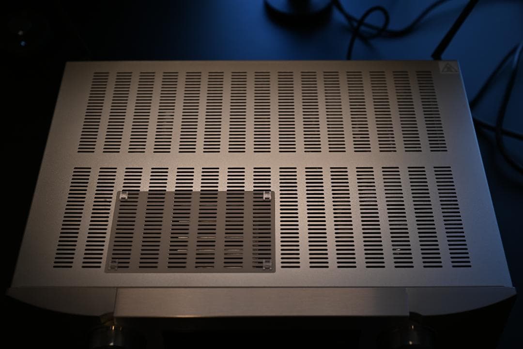 marantz Hi-Fiプリメインアンプ PM7000N/FN