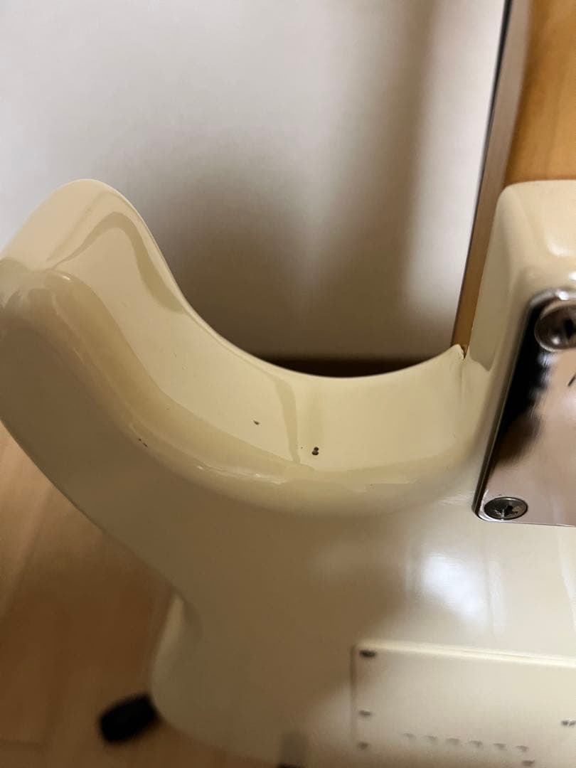 FERNANDES エレキギター ストラト 白 ソフトケース付き