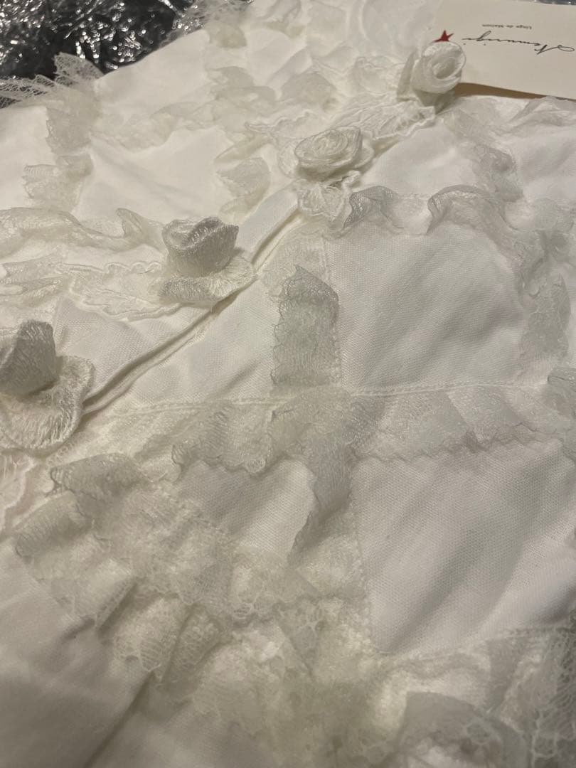 さえら　ヒスクローネ　ナイトウエア　新品未使用