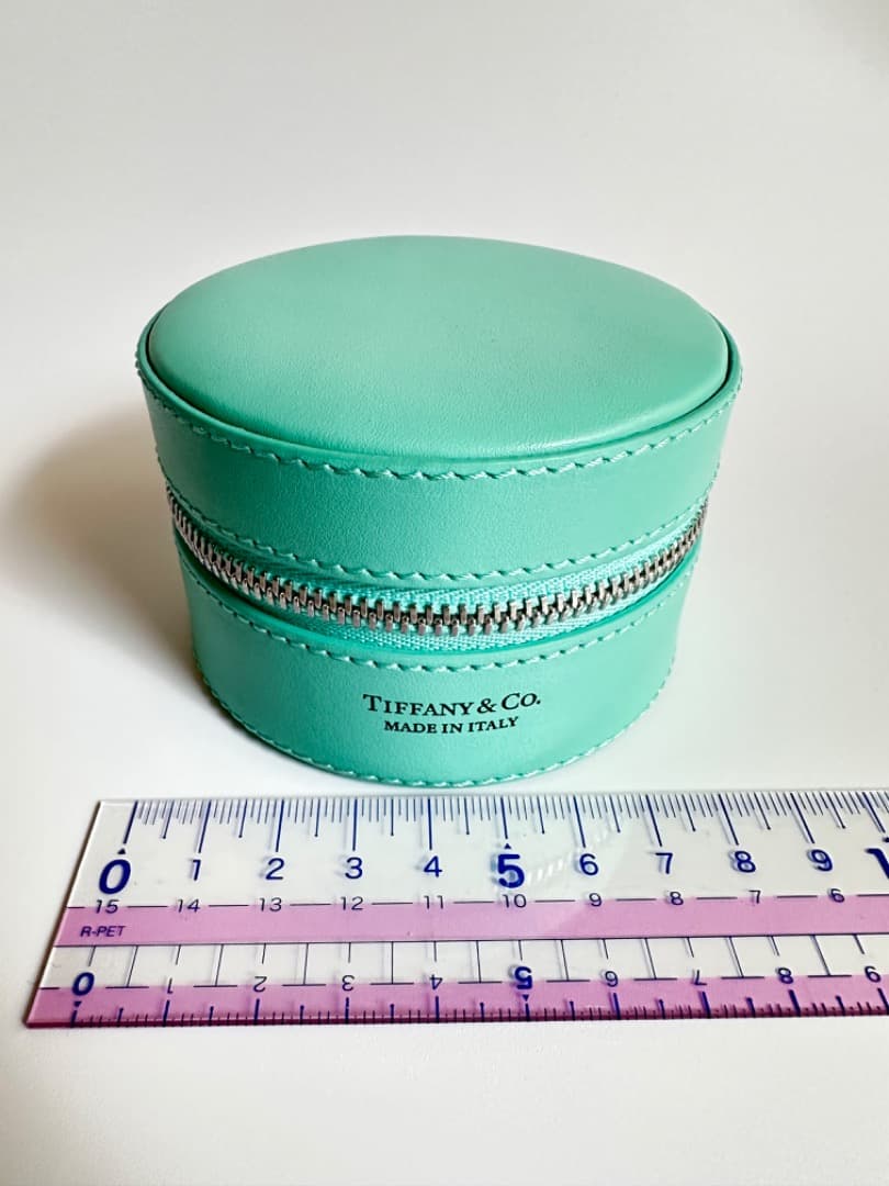 お値下げ中【新品】 Tiffany ティファニー レザー ジュエリーケース