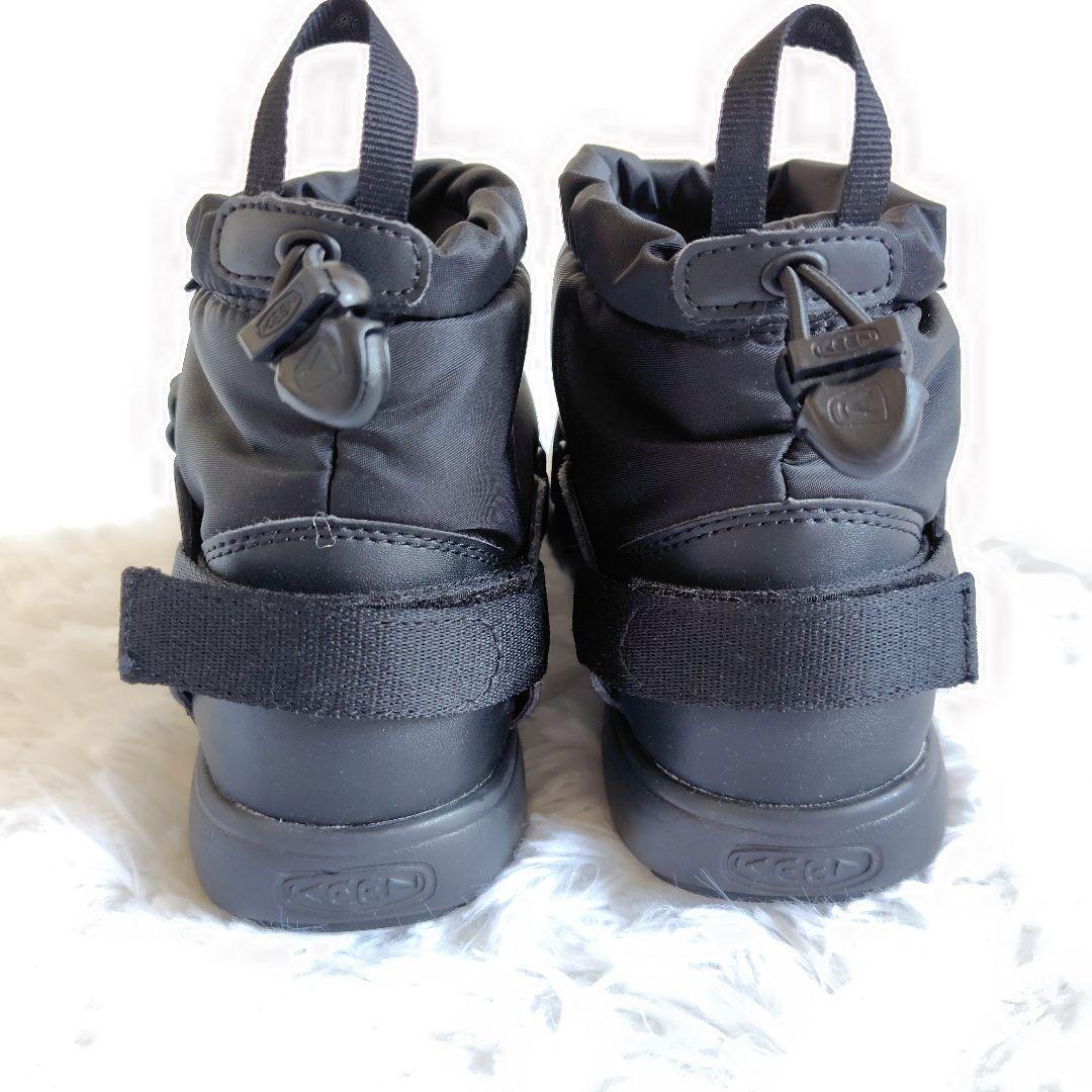 KEEN 防水スリップオン フッドゼラ ウォータープルーフ ウィンターブーツ