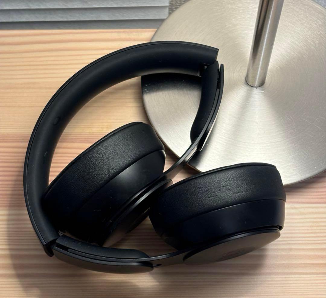 S*E様 Beats Solo Pro Wirelessノイズキャンセリングヘッ