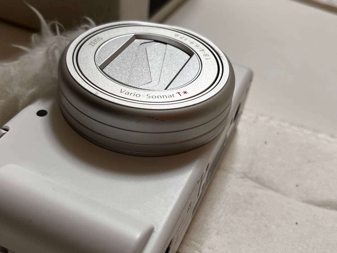 ソニー　SONY VLOGCAM ZV-1M2自撮り　動画撮影デジタルカメラ