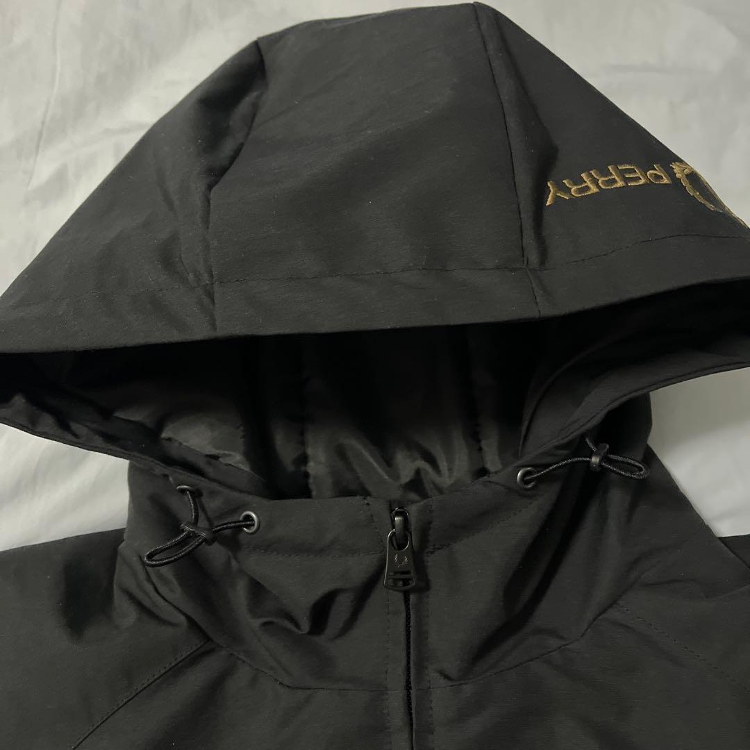 FRED PERRY フレッドペリー別注 パデッド フーデッドシェルジャケット