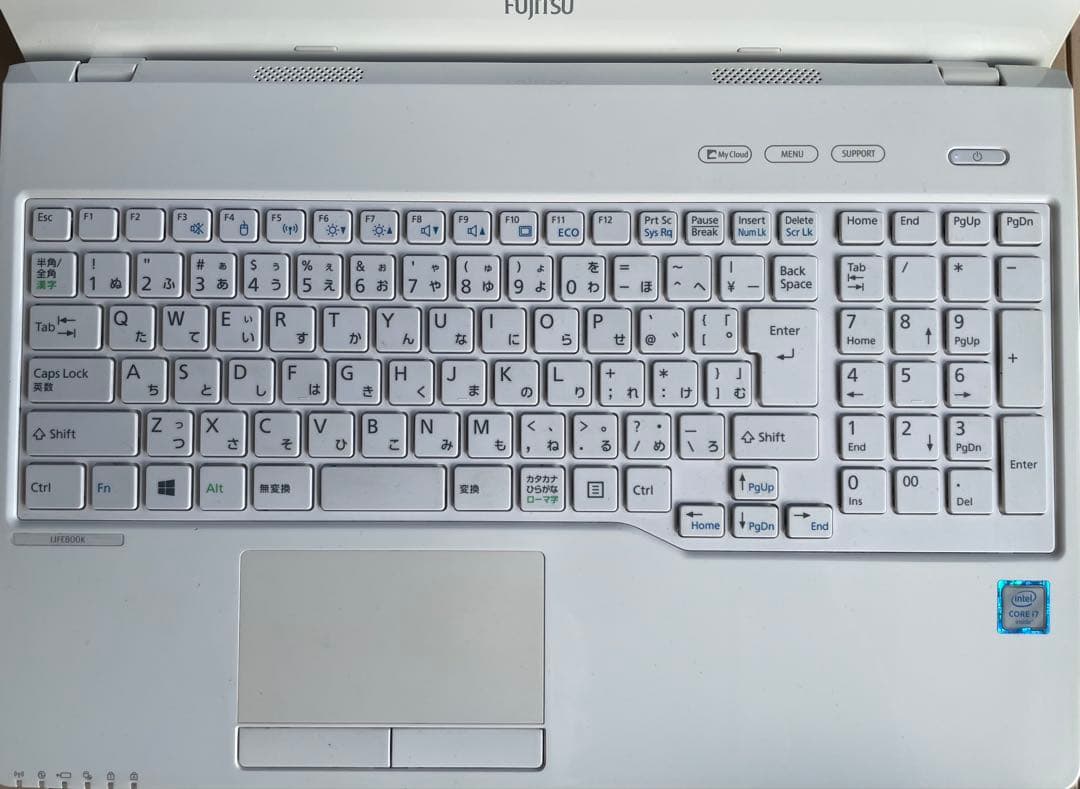 【極美品】Fujitsu Lifebook 15.6型　WA2/W icore7
