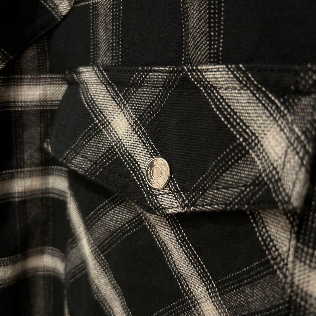 The letters チェックシャツ M BK