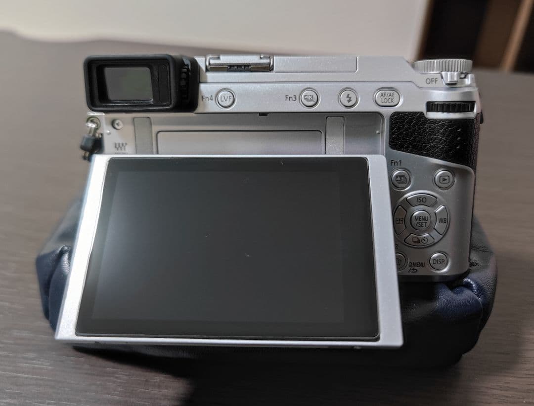 超美品(シャッタ数306回) LUMIX DMC-GX7MK2K