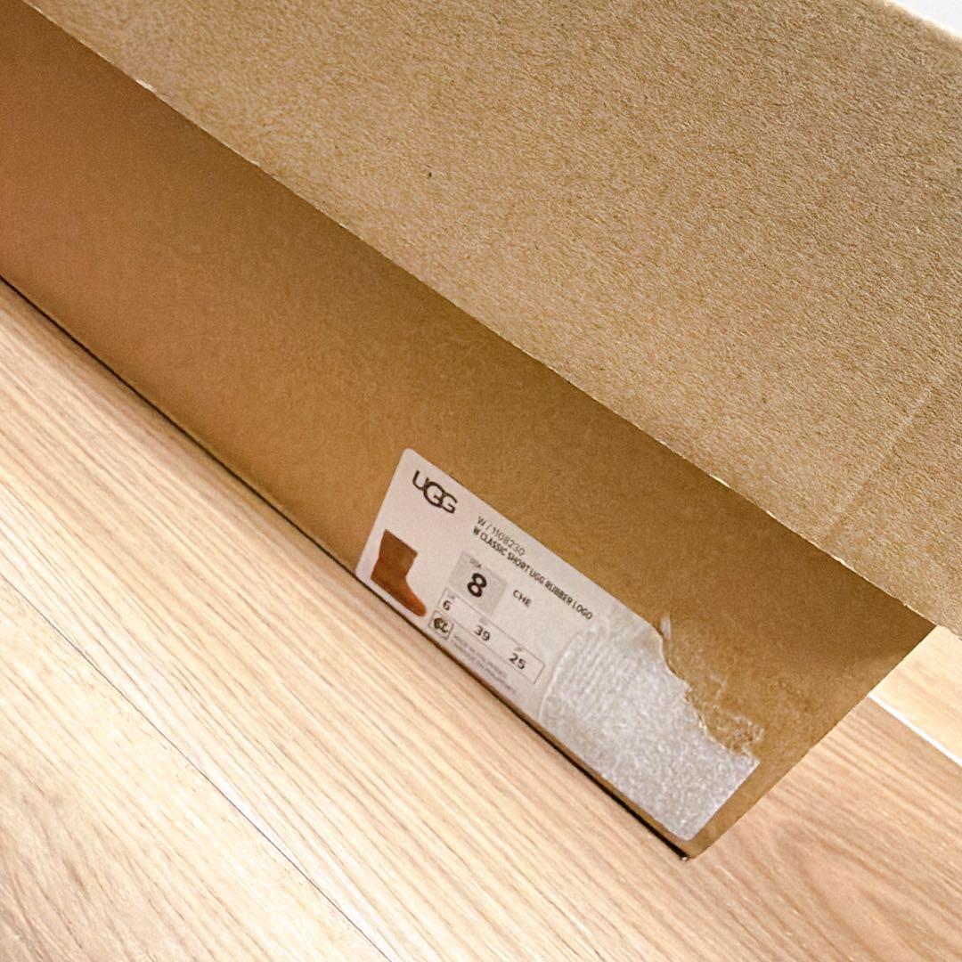 UGG＊Classic Short Rubber Logo