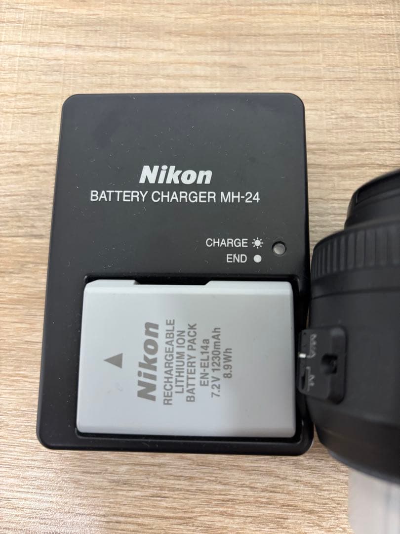 Nikon D5600 18-55mmレンズキット＋35mmf1.8レンズ