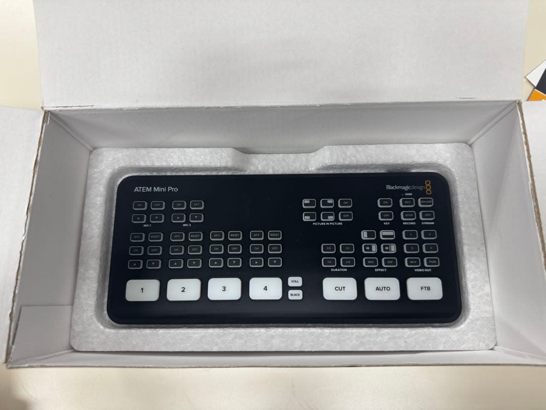 【値下げ中】ATEM Mini Pro スイッチャー