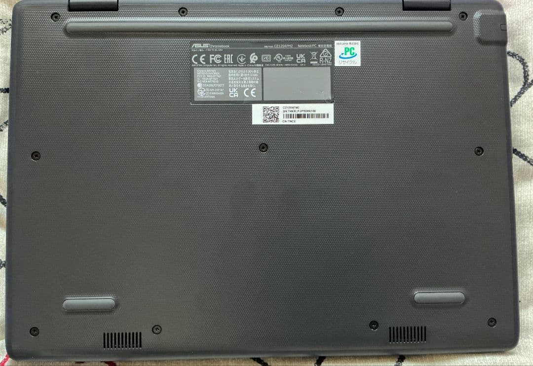 【美品】ASUS Chromebook CZ12 Flip CZ1204FM2