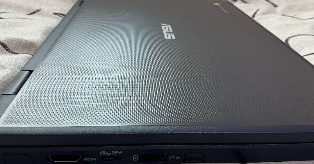 【美品】ASUS Chromebook CZ12 Flip CZ1204FM2