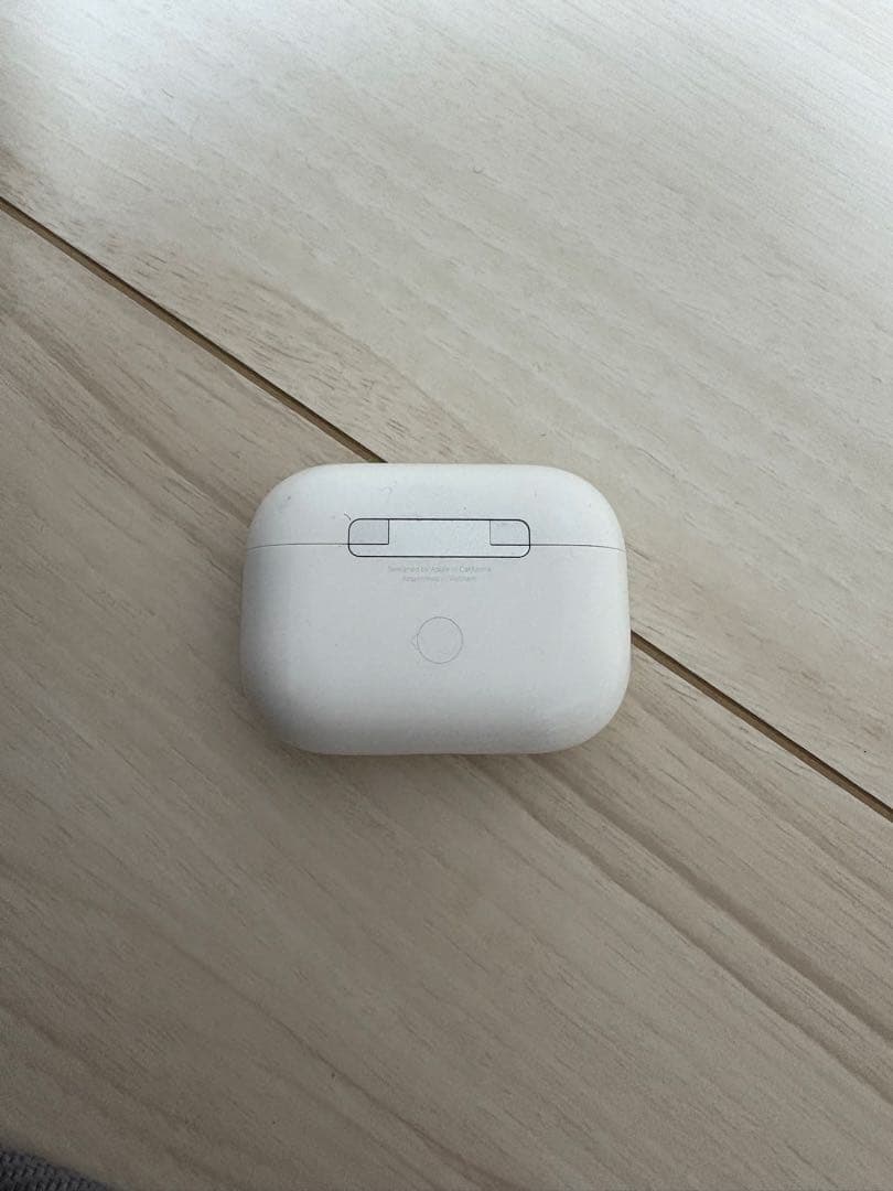 AirPodsPro第二世代（A3047）ホワイト 本体 充電ケース付き