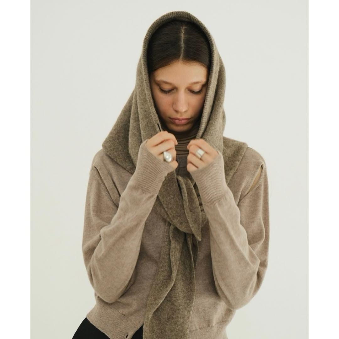 小物 CLANE YAK KNIT TRIANGULAR STOLE
