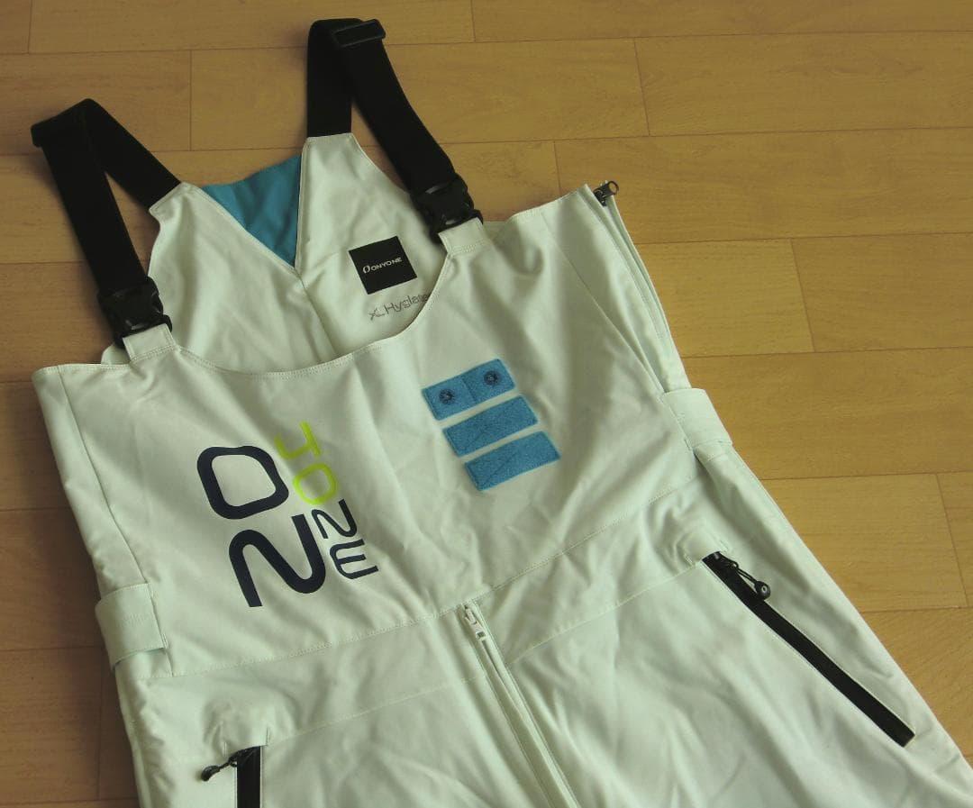 ■■送料無料■美品■23-24■オンヨネ■男性用スキーウエア上下■XO■■