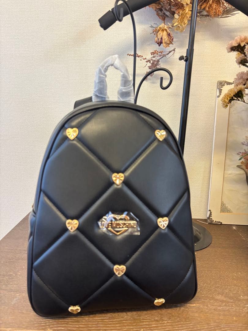 ラック　様のみ　LOVE MOSCHINO ブラックリュック