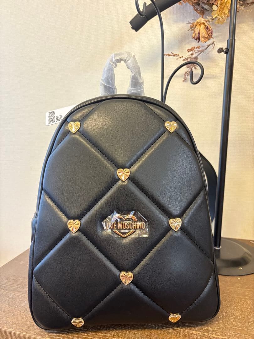 ラック　様のみ　LOVE MOSCHINO ブラックリュック