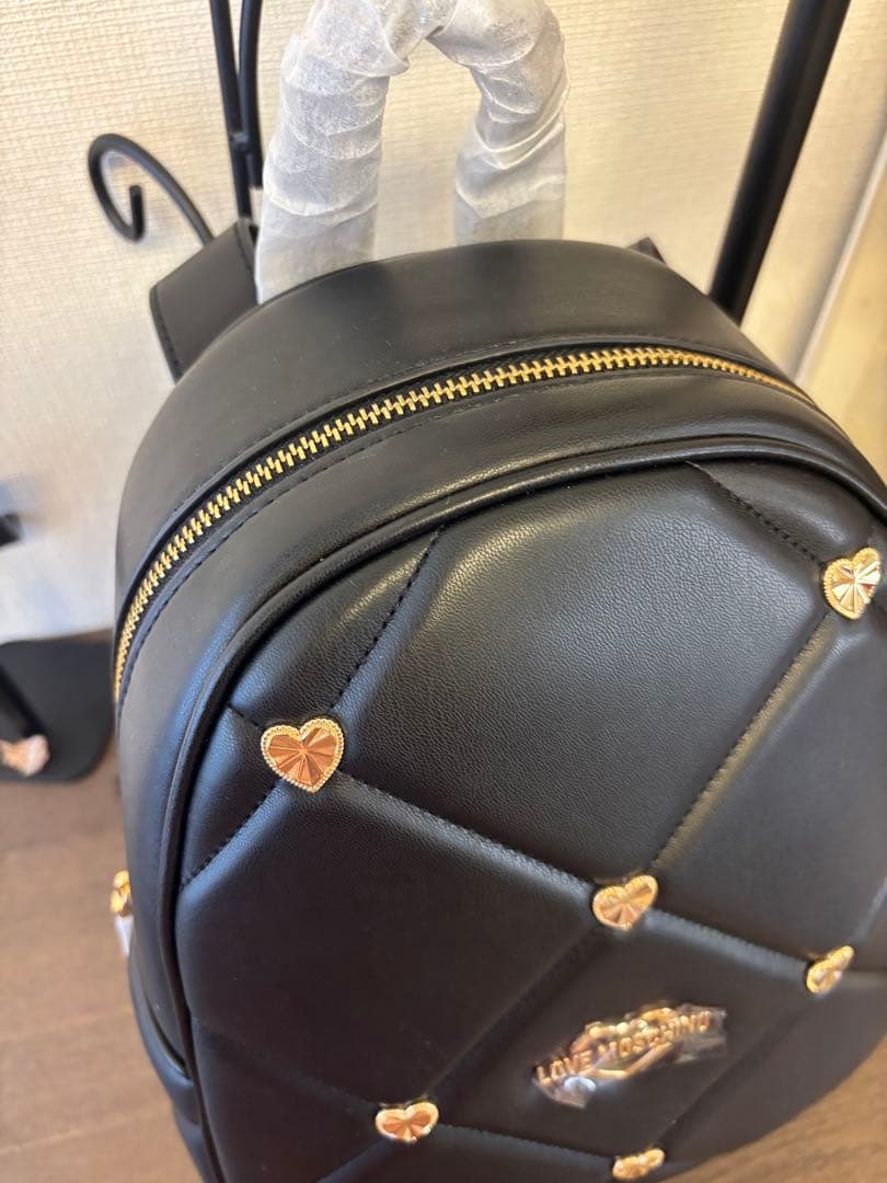 ラック　様のみ　LOVE MOSCHINO ブラックリュック