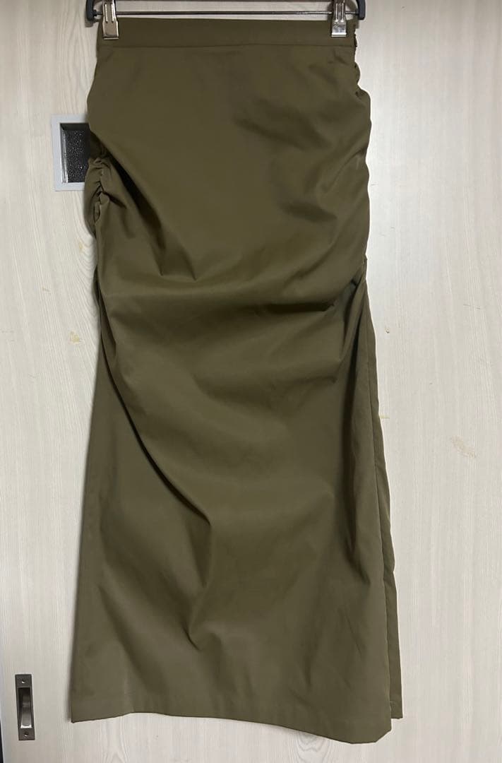 black by moussy サイドスリットスカート カーキ