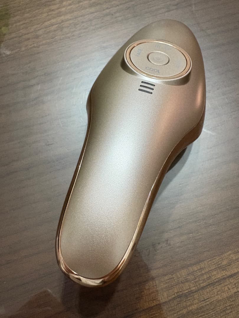 IKKO MEラボンエクスラ 美顔器 ゴールド