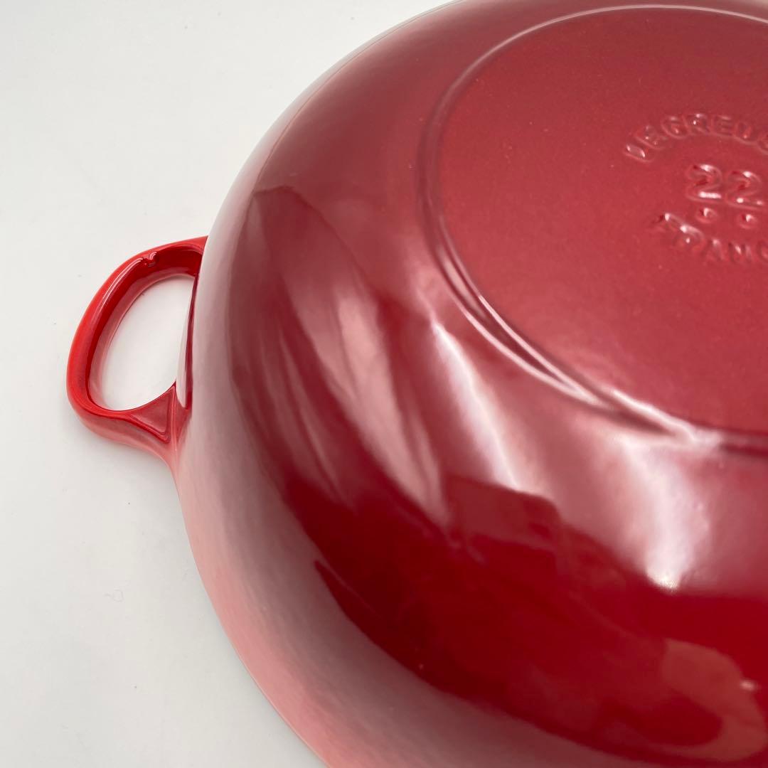 美品　LE CREUSET マルミット　22cm チェリーレッド 両手鍋