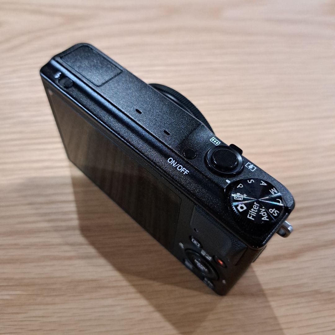FUJIFILM XQ2 デジタルカメラ ブラック