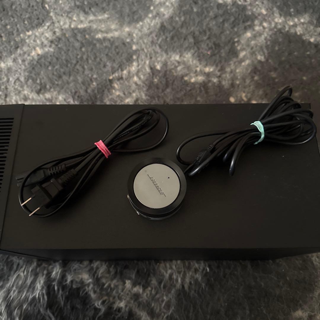 BOSE スピーカー シルバー 楕円形