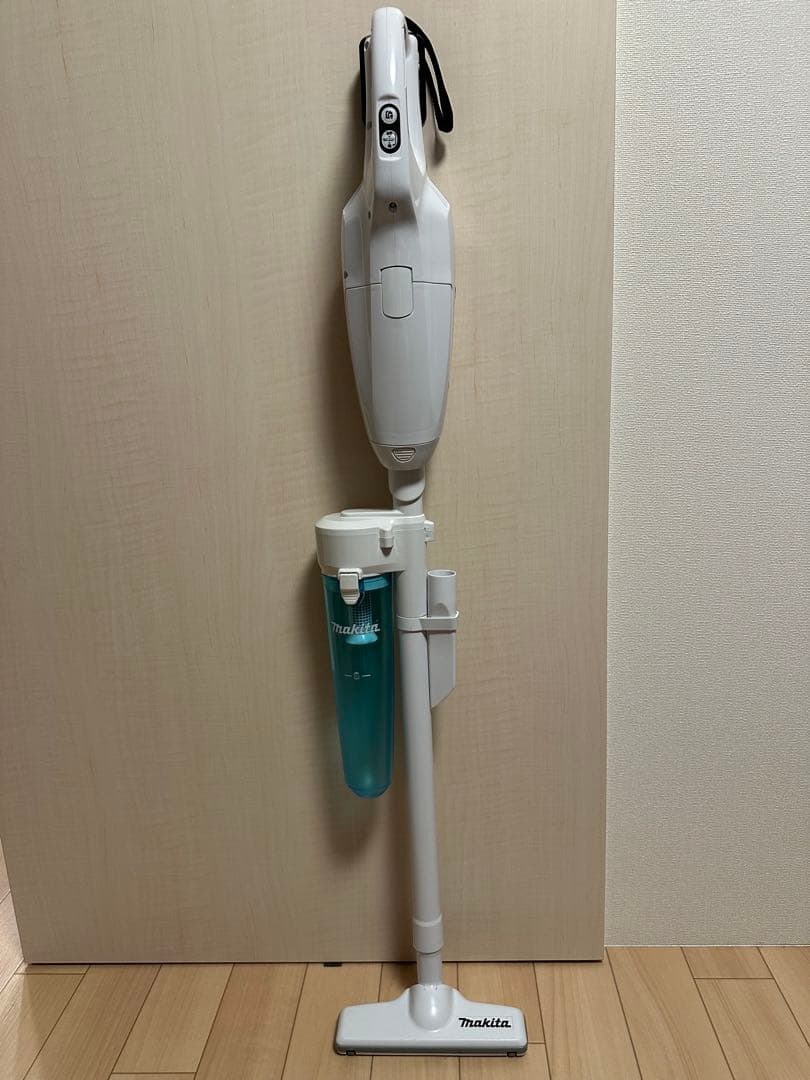 makita マキタ 充電式クリーナー CL107FD